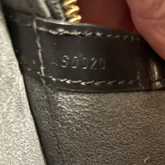 Louis Vuitton Lussac Epi Leather Shoulder Bag - Picture 16 of 16